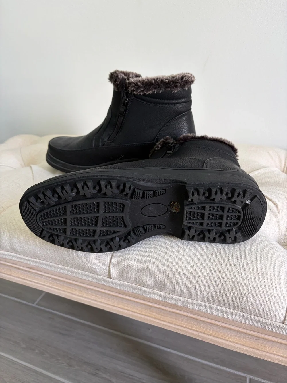 Black Fur-Trim Ankle Boots - Men